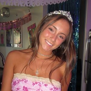 Meet your Posher, Madi